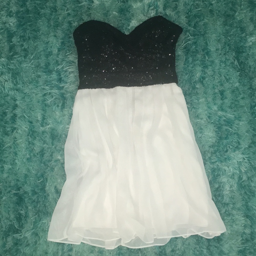 B. Smart formal dress